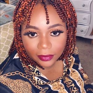 Meet your Posher, Cynthia